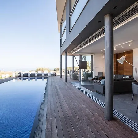 Villa White Pearl
